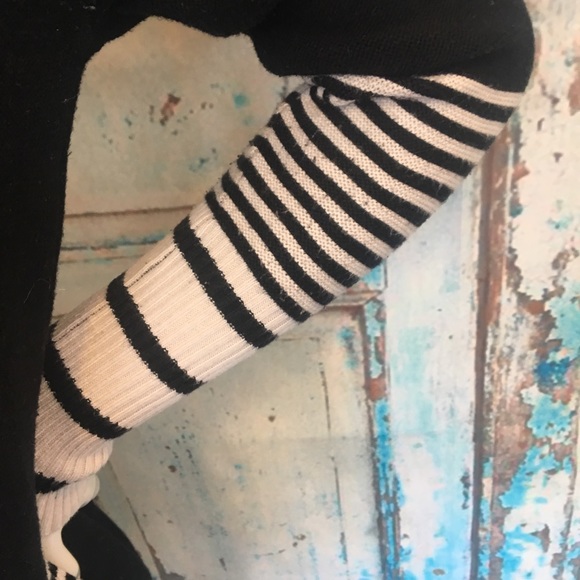 MDRN MODERN CITIZEN Black Stripe Mock Neck Sweater - Picture 3 of 9